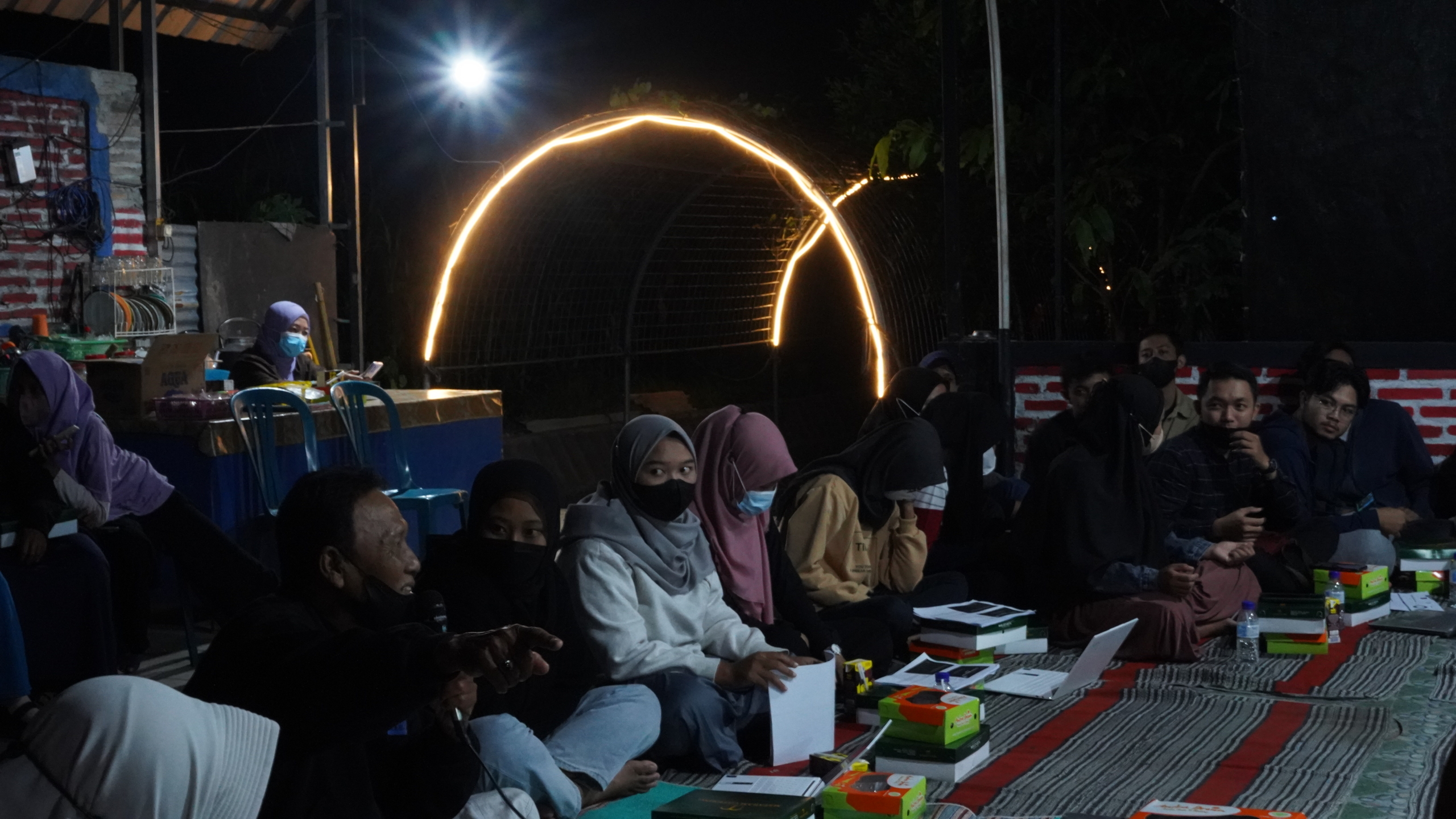 Berkolaborasi dengan warga: Prodi Statistika melangsungkan Pengabdian Masyarakat di KSM Mendiro